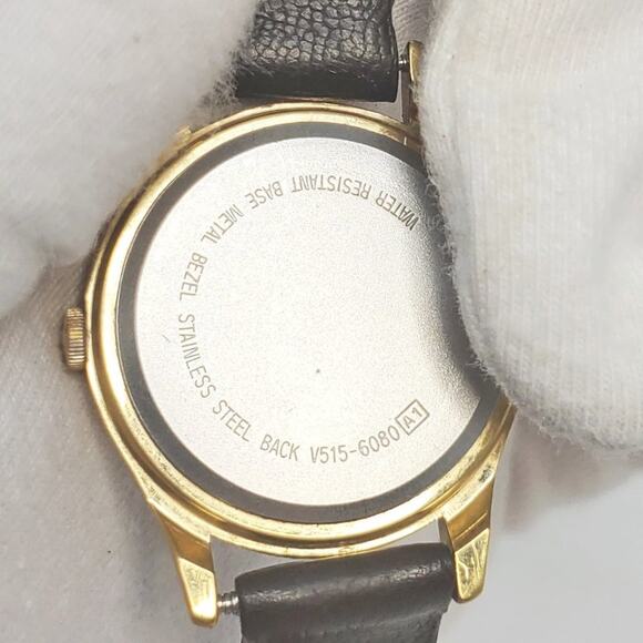 Disney X Lorus Mickey Mouse VTG 80s Ladies Watch main image 8